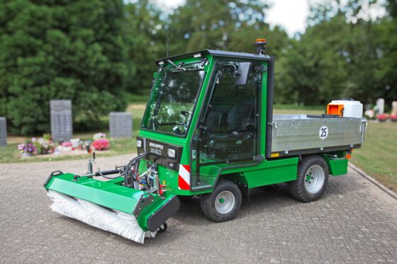 Mini-Kipper MK 2204 - Schmitz Gartenbaumaschinen und Transportfahrzeuge